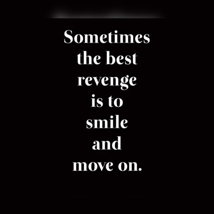 Smile And Move On ⚡️