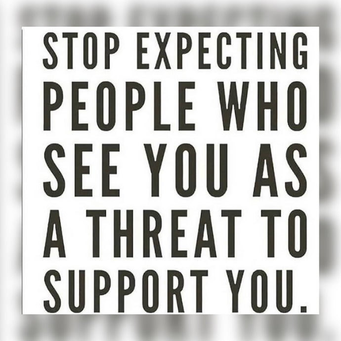 Expecting Support ⚡️